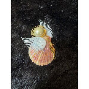Handmade Angel Wing Shell Brooch With Faux Pearl & Gold Seahorse